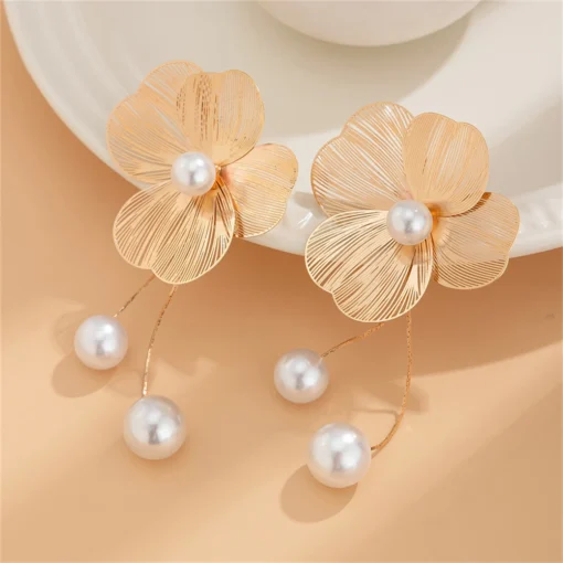 Fashion Large Flower Earring with Pearl Pendant Korean Design Stud Earrings for Women Girls Metal Jewelry Accessories Party Gift - Image 3